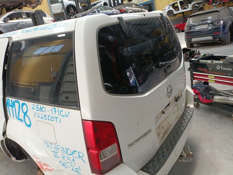 Recambio de porton trasero para nissan pathfinder iii (r51) 2.5 dci 4wd referencia OEM IAM   