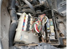 Recambio de caja reles / fusibles para nissan pathfinder iii (r51) 2.5 dci 4wd referencia OEM IAM 284B6EB30C  