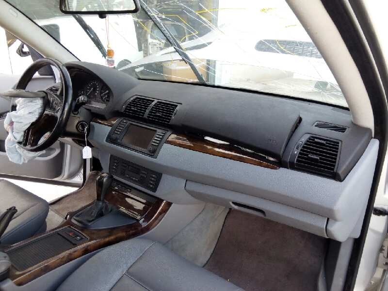 bmw x5 (e53) del año 2003