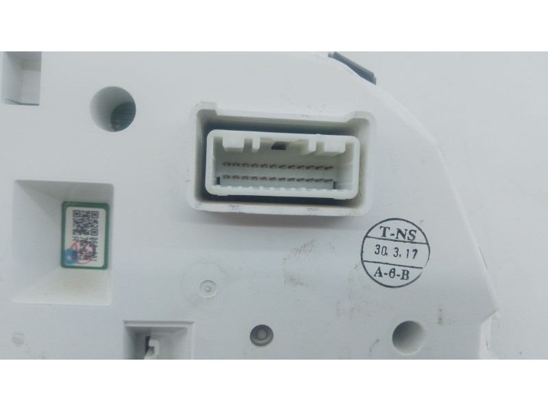 Recambio de cuadro instrumentos para mitsubishi l200 / triton (kj_, kk_, kl_) 2.4 di-d 4wd (kj0t) referencia OEM IAM 8100B975 0T