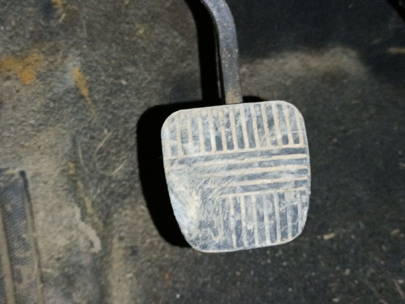 Recambio de pedal embrague para nissan pathfinder iii (r51) 2.5 dci 4wd referencia OEM IAM   