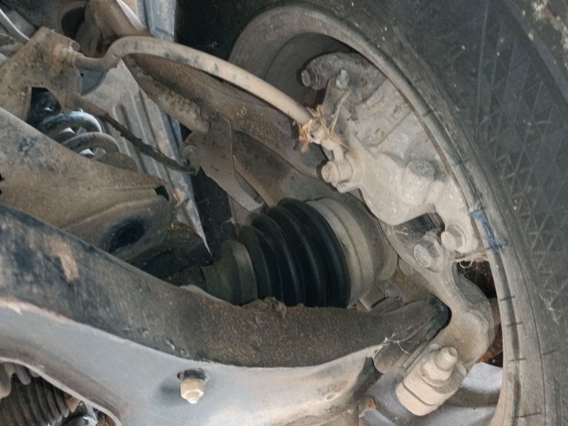 Recambio de mangueta delantera derecha para nissan pathfinder iii (r51) 2.5 dci 4wd referencia OEM IAM   