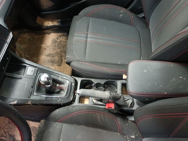 Recambio de consola central para ford puma (j2k, cf7) 1.0 ecoboost mhev referencia OEM IAM   