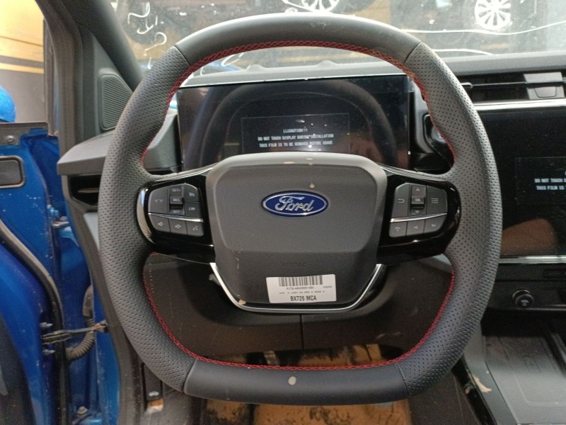 Recambio de volante para ford puma (j2k, cf7) 1.0 ecoboost mhev referencia OEM IAM   