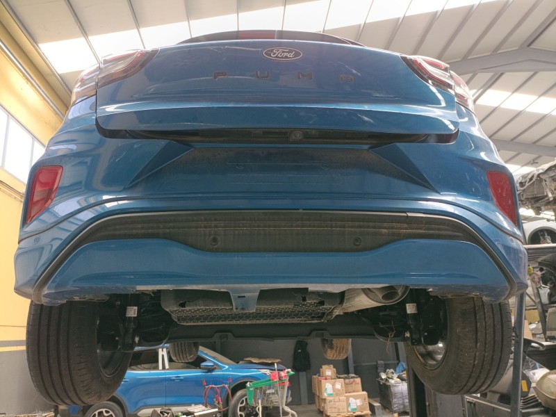 Recambio de paragolpes trasero para ford puma (j2k, cf7) 1.0 ecoboost mhev referencia OEM IAM   