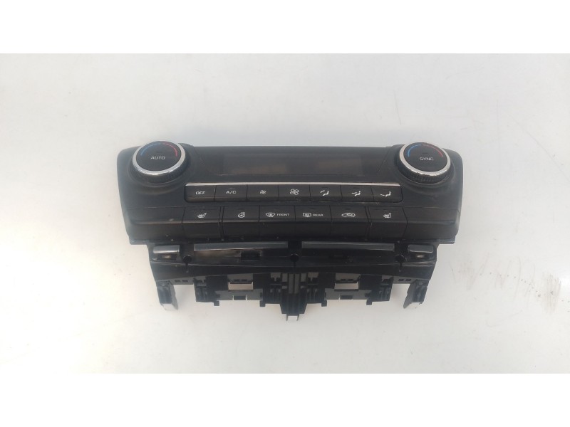 Recambio de mando climatizador para hyundai tucson (tl, tle) 2.0 crdi a las 4 ruedas referencia OEM IAM   