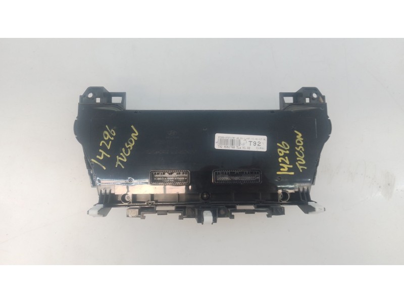 Recambio de mando climatizador para hyundai tucson (tl, tle) 2.0 crdi a las 4 ruedas referencia OEM IAM   
