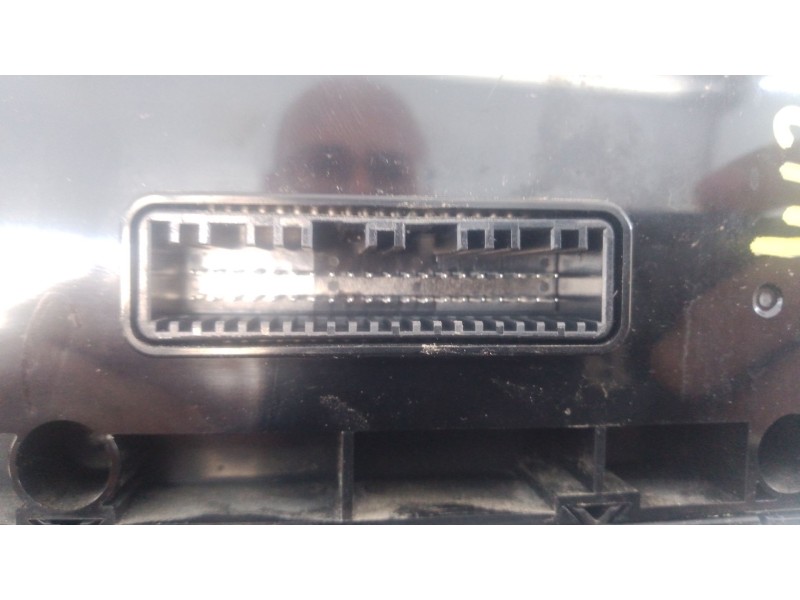 Recambio de mando climatizador para hyundai tucson (tl, tle) 2.0 crdi a las 4 ruedas referencia OEM IAM   