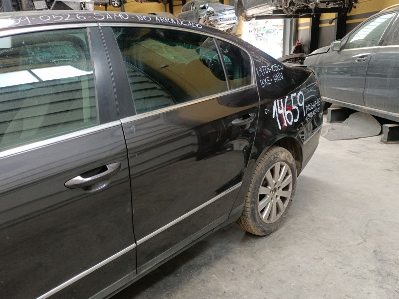 Recambio de puerta trasera izquierda para volkswagen passat b6 (3c2) 1.9 tdi referencia OEM IAM   