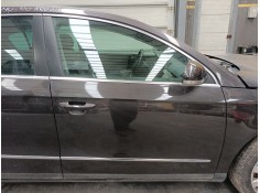 Recambio de puerta delantera derecha para volkswagen passat b6 (3c2) 1.9 tdi referencia OEM IAM   
