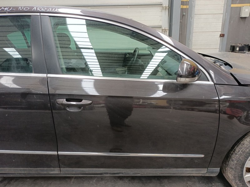 Recambio de puerta delantera derecha para volkswagen passat b6 (3c2) 1.9 tdi referencia OEM IAM   