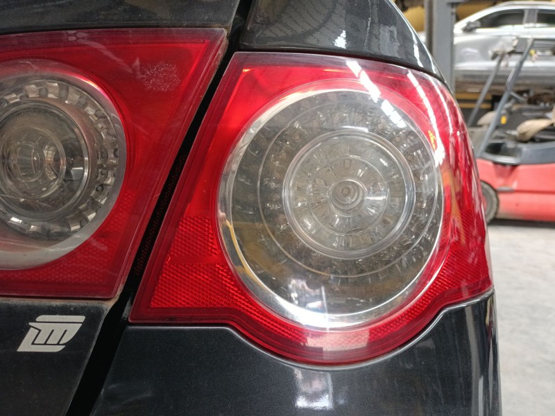 Recambio de piloto trasero derecho para volkswagen passat b6 (3c2) 1.9 tdi referencia OEM IAM   