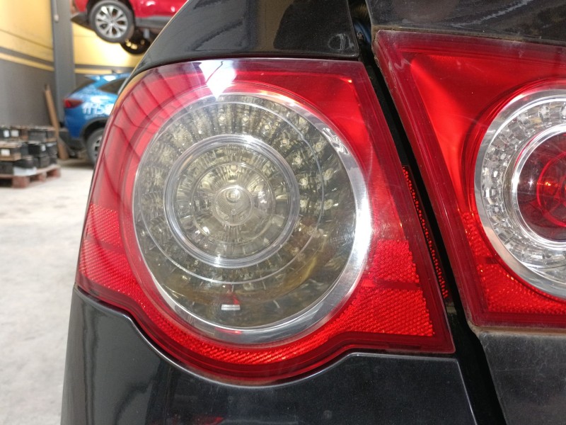 Recambio de piloto trasero izquierdo para volkswagen passat b6 (3c2) 1.9 tdi referencia OEM IAM   
