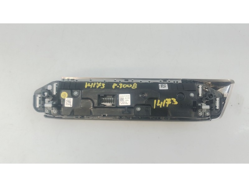 Recambio de sistema navegacion gps para peugeot 3008 ii suv (mc_, mr_, mj_, m4_) 1.6 bluehdi 120 referencia OEM IAM   