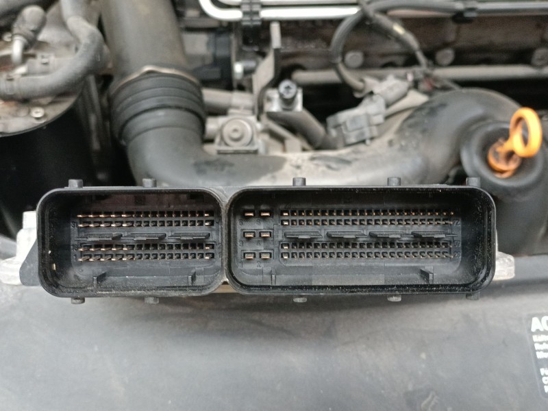 Recambio de centralita motor uce para volkswagen passat b6 (3c2) 1.9 tdi referencia OEM IAM   