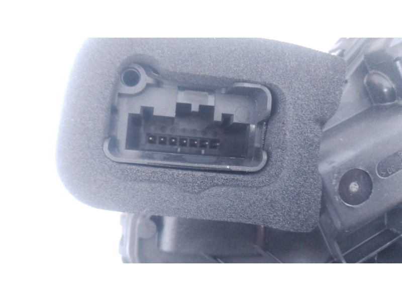 Recambio de cerradura puerta trasera izquierda para skoda karoq (nu7, nd7) 1.5 tsi referencia OEM IAM   