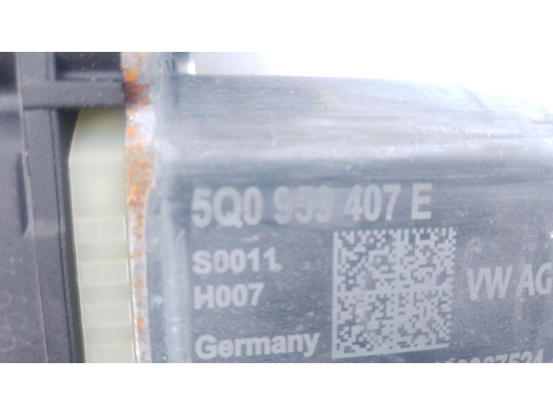 Recambio de motor elevalunas trasero izquierdo para skoda karoq (nu7, nd7) 1.5 tsi referencia OEM IAM   