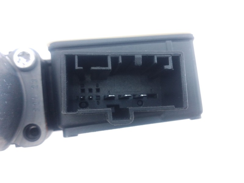Recambio de motor elevalunas trasero derecho para skoda karoq (nu7, nd7) 1.5 tsi referencia OEM IAM   