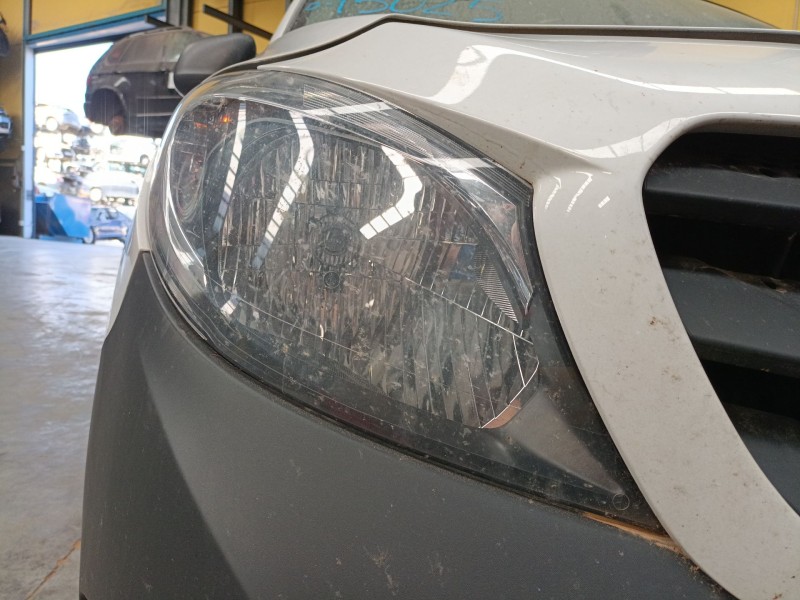 Recambio de faro derecho para mercedes-benz citan furgoneta/monovolumen (w415) 109 cdi (415.601, 415.603, 415.605) referencia OE
