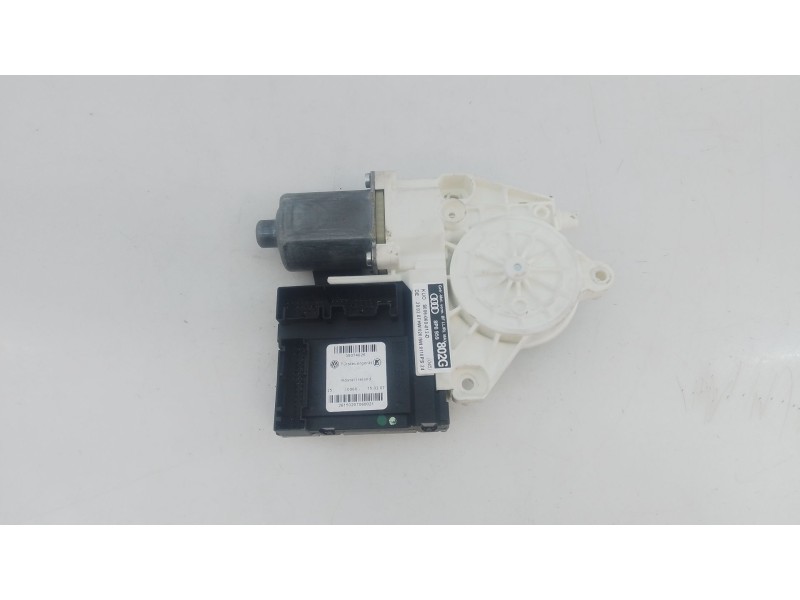 Recambio de motor elevalunas delantero derecho para audi a3 sportback (8p) 2.0 tdi ambiente (dpf) referencia OEM IAM 8P0959802G 