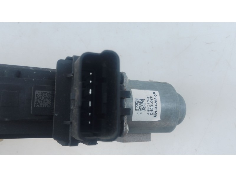 Recambio de motor elevalunas delantero izquierdo para hyundai i30 (pde, pd, pden) 1.0 t-gdi referencia OEM IAM   