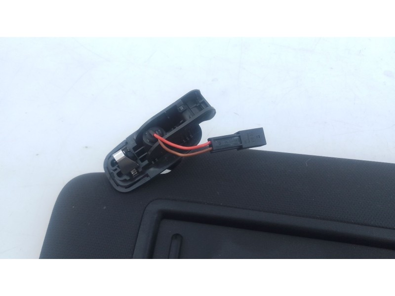 Recambio de parasol izquierdo para audi a3 sportback (8ya, 8yf) 35 tdi referencia OEM IAM   