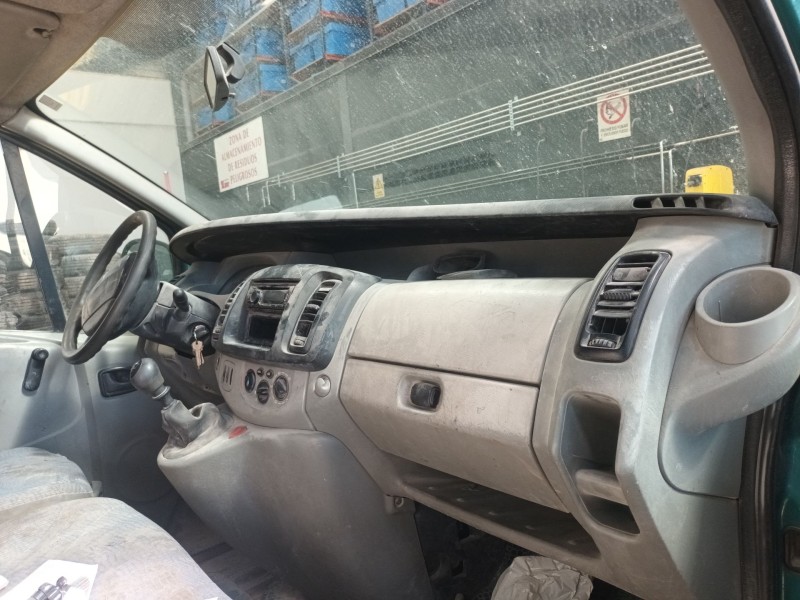 renault trafic ii autobús (jl) del año 2001
