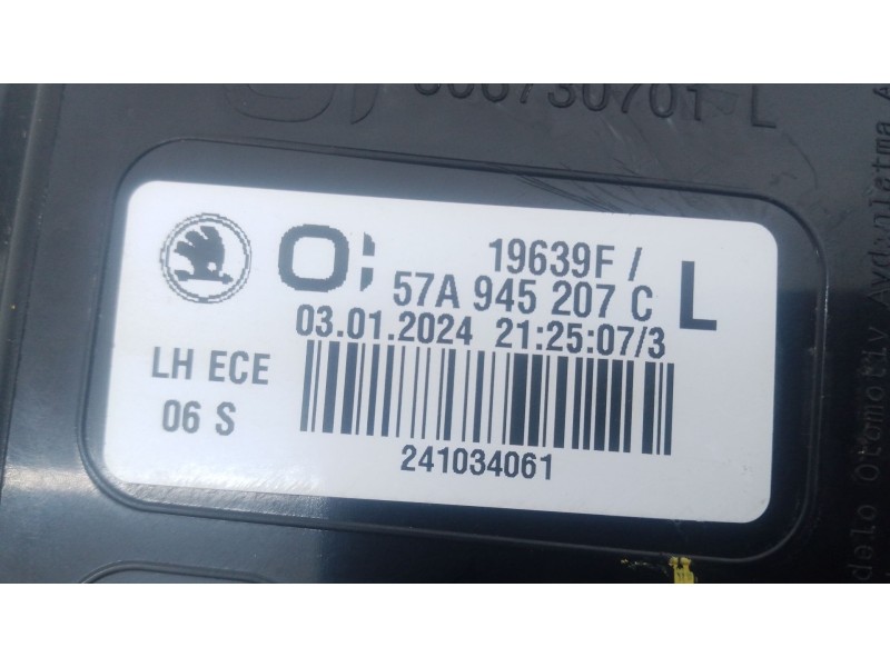 Recambio de piloto trasero izquierdo para skoda karoq (nu7, nd7) 1.5 tsi referencia OEM IAM   