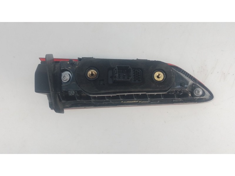 Recambio de piloto trasero derecho porton para skoda karoq (nu7, nd7) 1.5 tsi referencia OEM IAM   