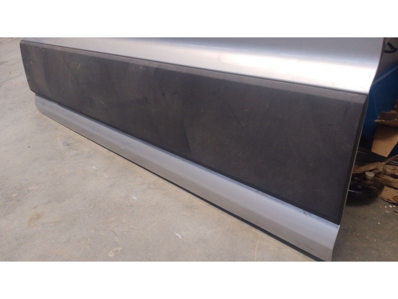 Recambio de puerta lateral corredera derecha para volkswagen crafter furgoneta (sy_, sx_) 2.0 tdi rwd referencia OEM IAM   
