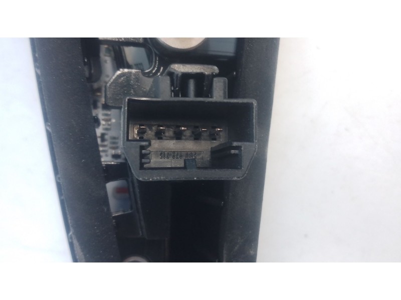 Recambio de piloto trasero izquierdo porton para skoda kamiq (nw4) 1.0 tsi referencia OEM IAM   