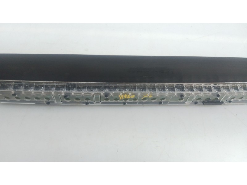 Recambio de luz central de freno para bmw x6 (e71) 5.0i referencia OEM IAM   