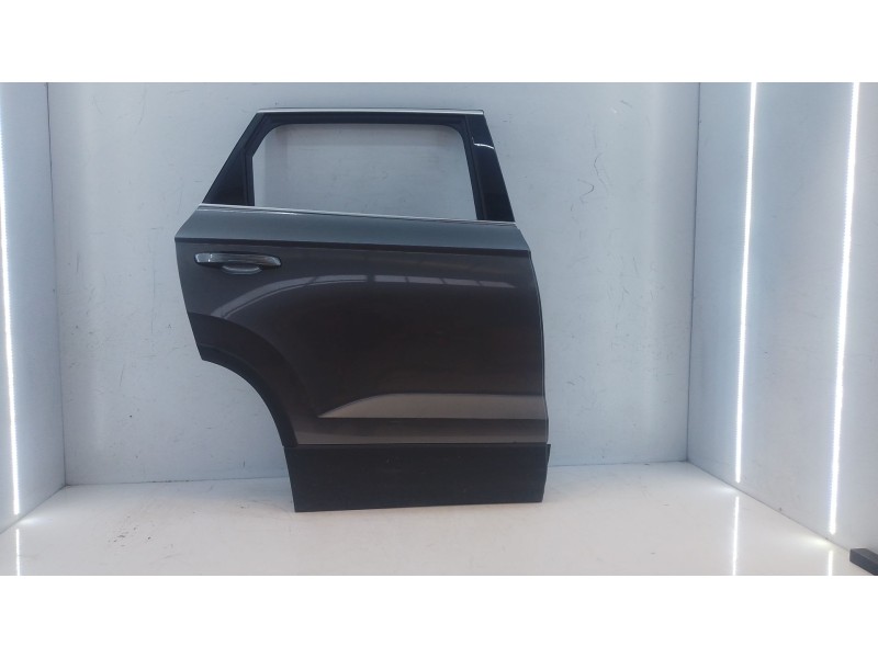 Recambio de puerta trasera derecha para skoda karoq (nu7, nd7) 1.5 tsi referencia OEM IAM   
