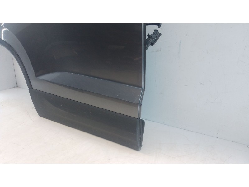Recambio de puerta trasera derecha para skoda karoq (nu7, nd7) 1.5 tsi referencia OEM IAM   