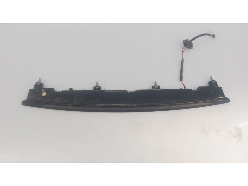 Recambio de luz central de freno para omoda 5 290t referencia OEM IAM   