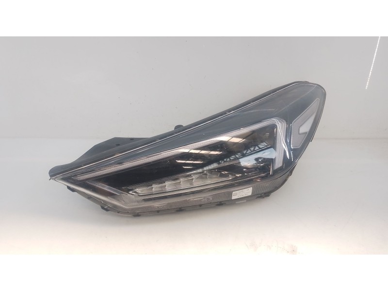 Recambio de faro izquierdo xenon para hyundai tucson (tl, tle) 1.6 crdi hybrid 48v referencia OEM IAM 92101D7700  