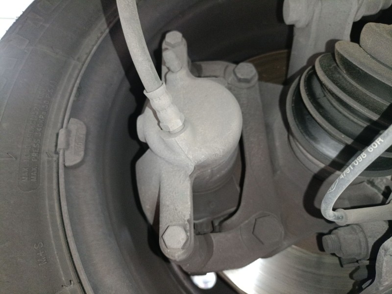 Recambio de pinza freno delantera derecha para mercedes-benz citan furgoneta/monovolumen (w415) 109 cdi (415.601, 415.603, 415.6