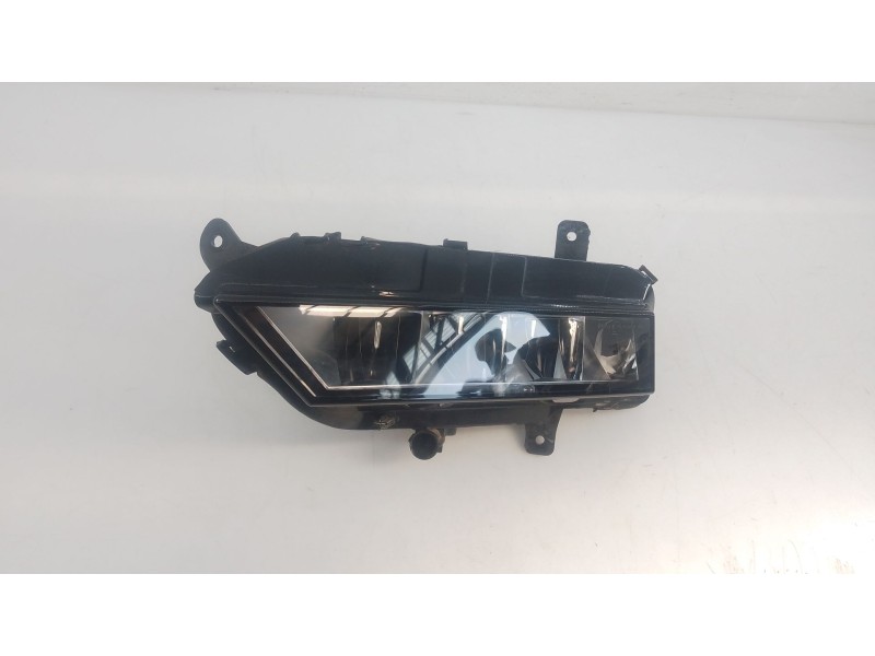 Recambio de faro antiniebla izquierdo para skoda kamiq (nw4) 1.0 tsi referencia OEM IAM   
