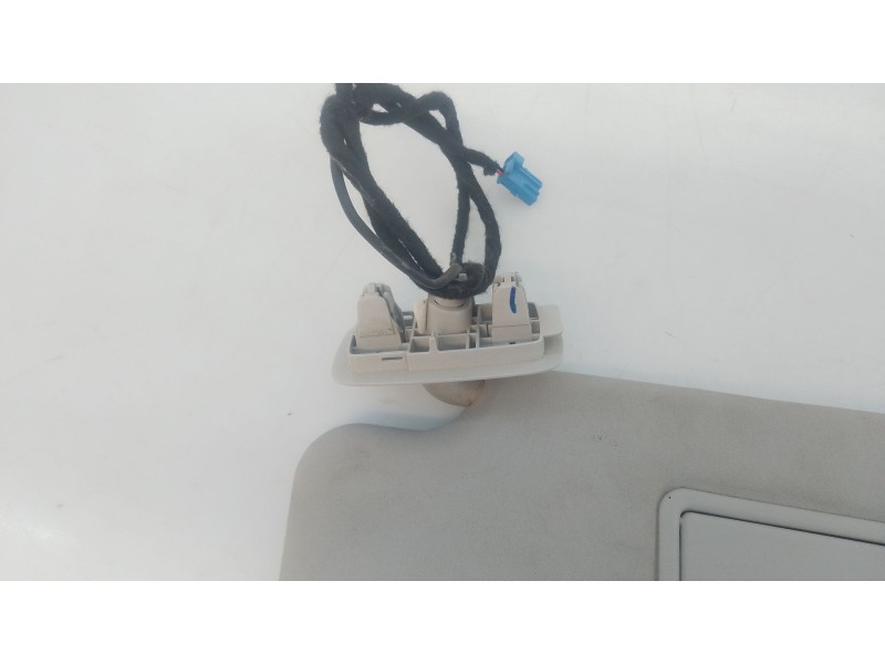 Recambio de parasol izquierdo para opel combo e tour / life (k9) 1.2 referencia OEM IAM   