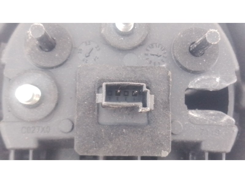 Recambio de maneta exterior porton para opel corsa f (p2jo) 1.2 (68) referencia OEM IAM   