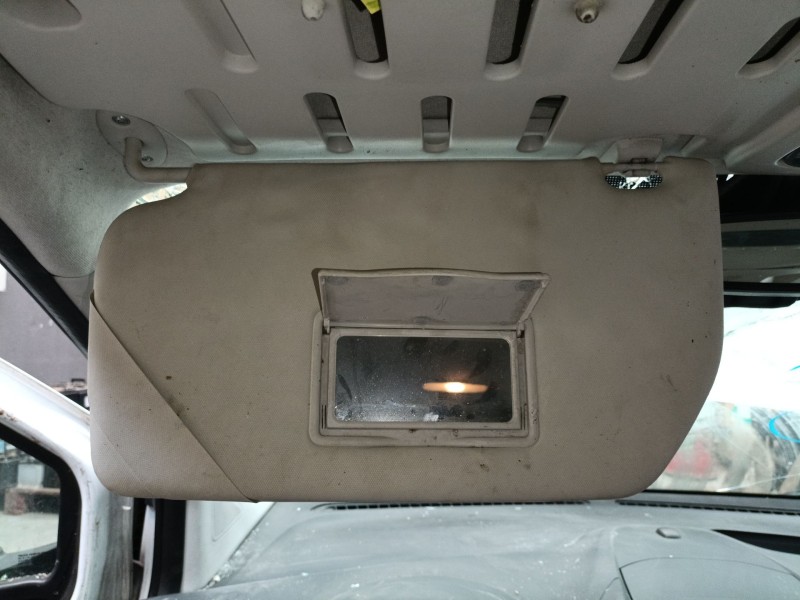 Recambio de parasol izquierdo para ford transit courier b460 furgoneta/monovolumen 1.5 tdci referencia OEM IAM   