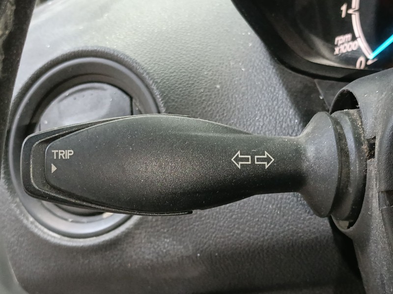 Recambio de mando intermitentes para ford transit courier b460 furgoneta/monovolumen 1.5 tdci referencia OEM IAM   