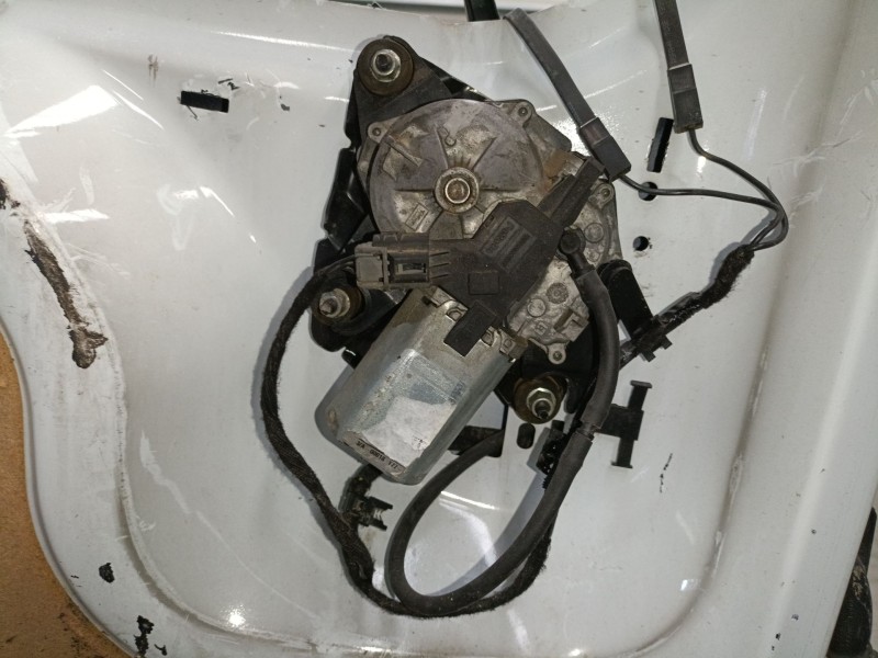 Recambio de motor limpia trasero para ford transit courier b460 furgoneta/monovolumen 1.5 tdci referencia OEM IAM   