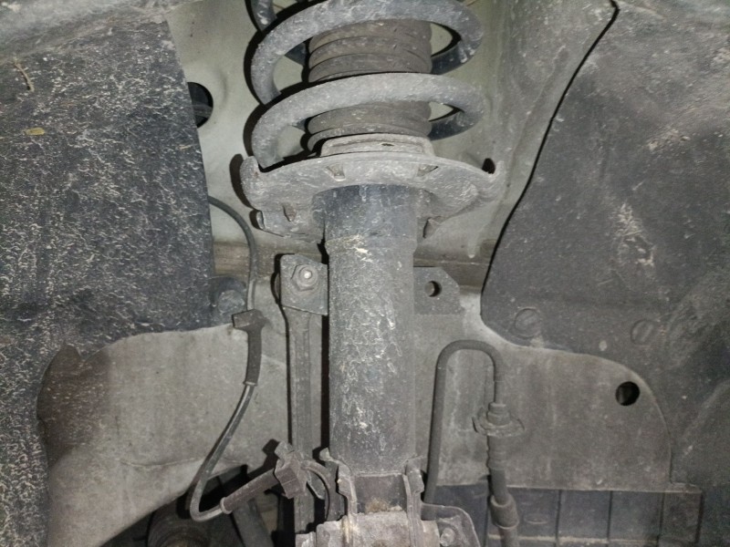 Recambio de amortiguador delantero izquierdo para ford transit courier b460 furgoneta/monovolumen 1.5 tdci referencia OEM IAM   