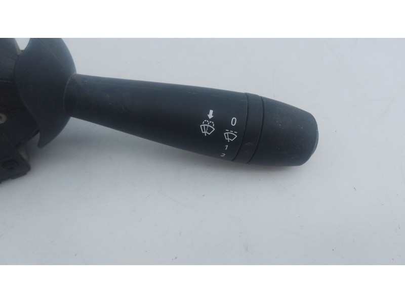 Recambio de mando limpia para dacia dokker ambiance referencia OEM IAM   