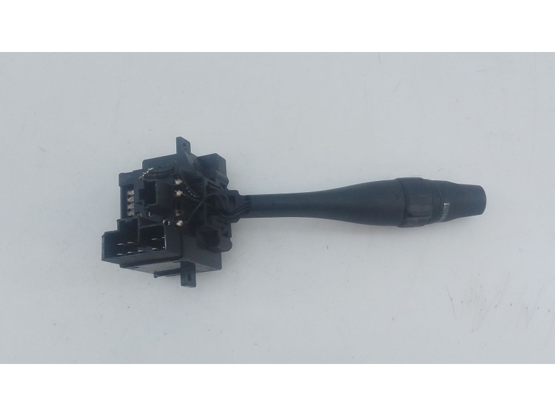Recambio de mando limpia para nissan terrano ii (r20) 2.7 tdi 4wd referencia OEM IAM   