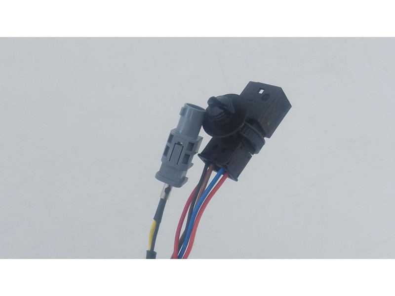 Recambio de maneta exterior porton para skoda kamiq (nw4) 1.5 tsi referencia OEM IAM   