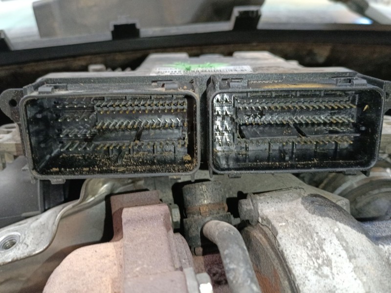 Recambio de centralita motor uce para ford transit courier b460 furgoneta/monovolumen 1.5 tdci referencia OEM IAM   