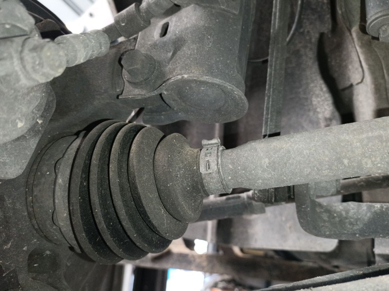 Recambio de transmision delantera derecha para ford transit courier b460 furgoneta/monovolumen 1.5 tdci referencia OEM IAM   