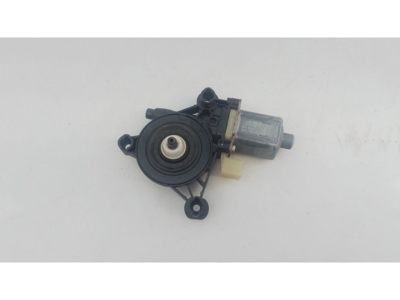 Recambio de motor elevalunas delantero derecho para volkswagen t-roc (a11, d11) 1.5 tsi referencia OEM IAM   